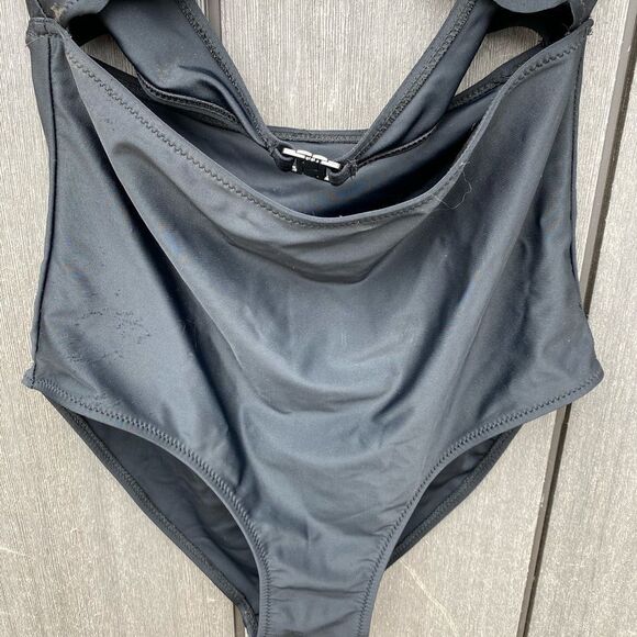 One Piece Bathing Suit Black - Picture 3 of 7